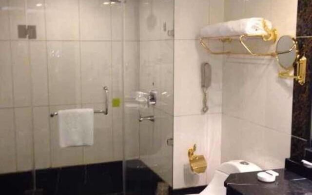 Xishuangbanna Golden Zone Hotel