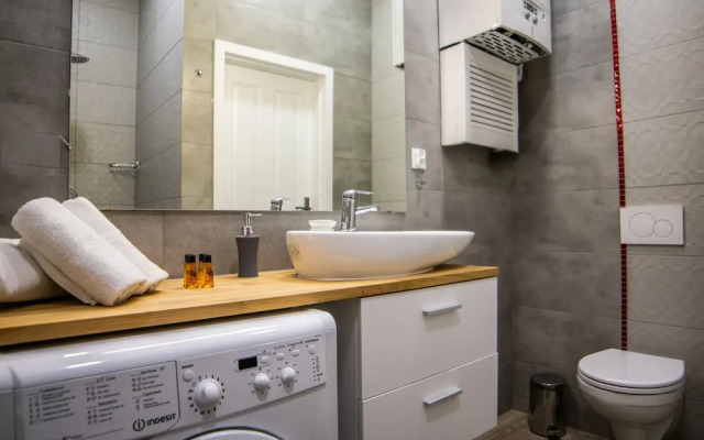 City Lights Apartments - Topolowa 48