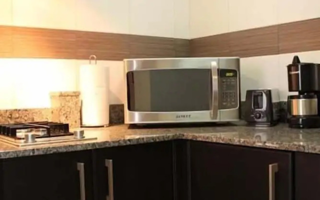 Aparthotel Sevilla Suites