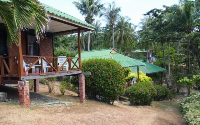 Bungalow Raya Resort