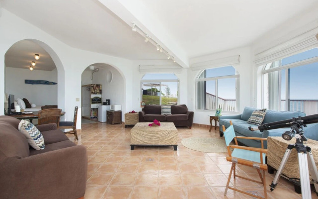 Neptune Cove 5 Bedroom Home