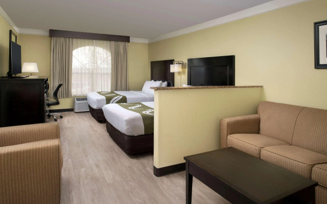 Quality Inn & Suites Gallup I-40 Exit 20