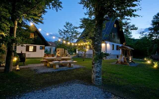 Plitvice Holiday Lodge