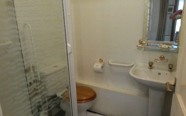 St. Nicholas Farmhouse B&B