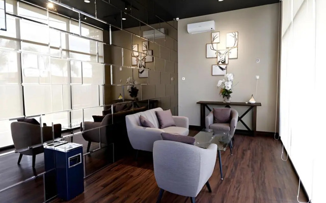 RedDoorz Plus near Universitas Sumatera Utara