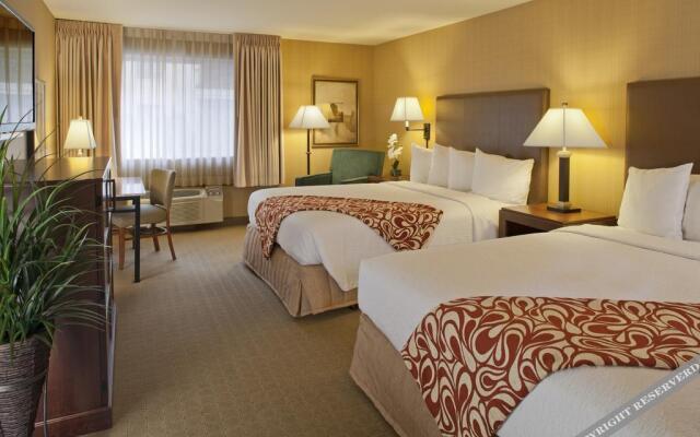 Silver Cloud Inn - Bellevue Downtown