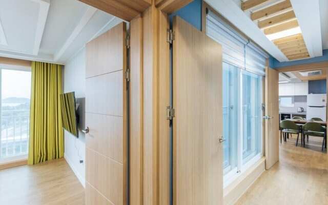 Heart Blue Road Town Pension