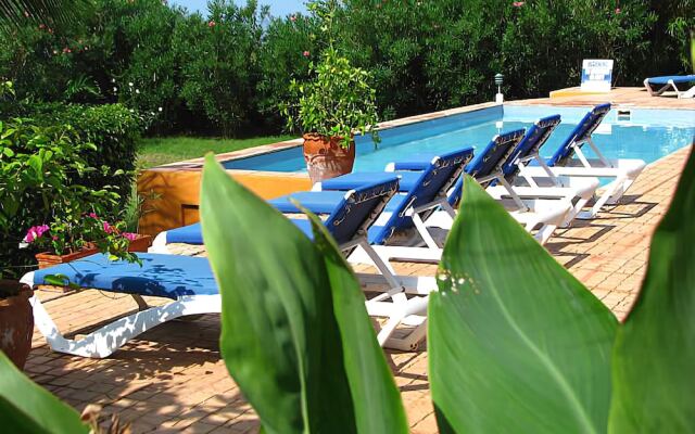 Marblue Villa Suites