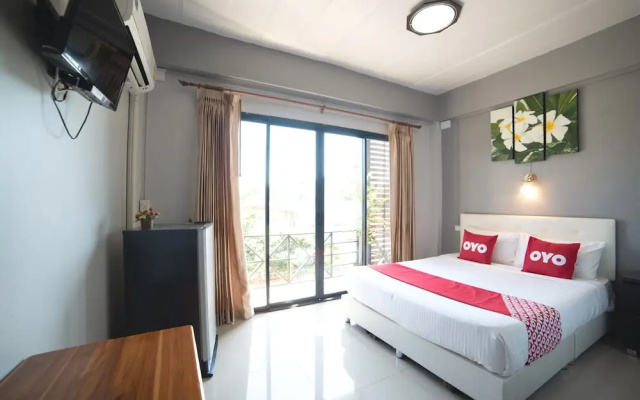 OYO 465 Krung Kao Traveller Lodge (Vaccinated Staff)