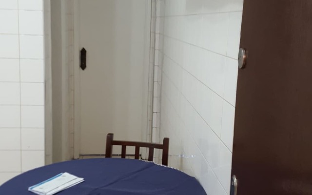 Kitnet em São Vicente