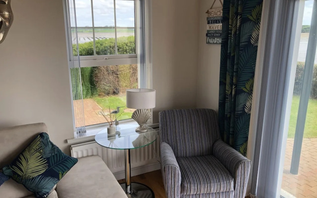 Immaculate 3-bed Apartment in Dundrum Co Down