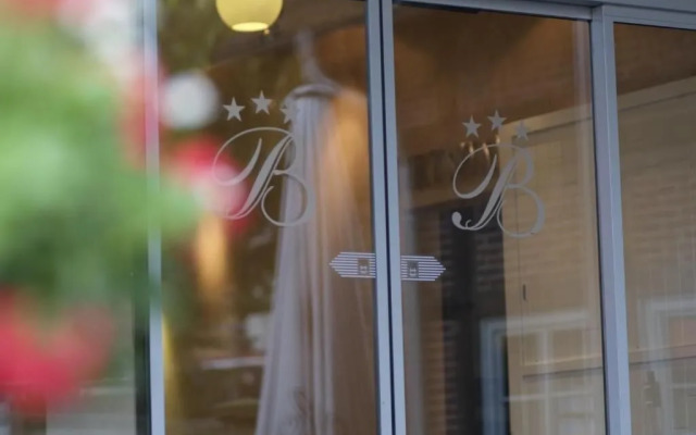 Hotel Brunnenhof International