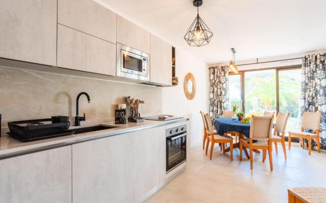 L'ANGE GARDIEN AP4269 by Riviera Holiday Homes