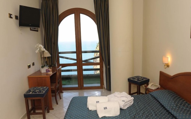 HR Hotel & Spa