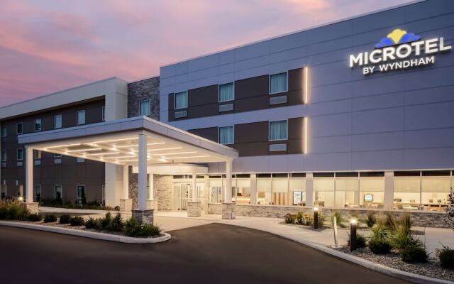Microtel Inn & Suites By Wyndham Macedon