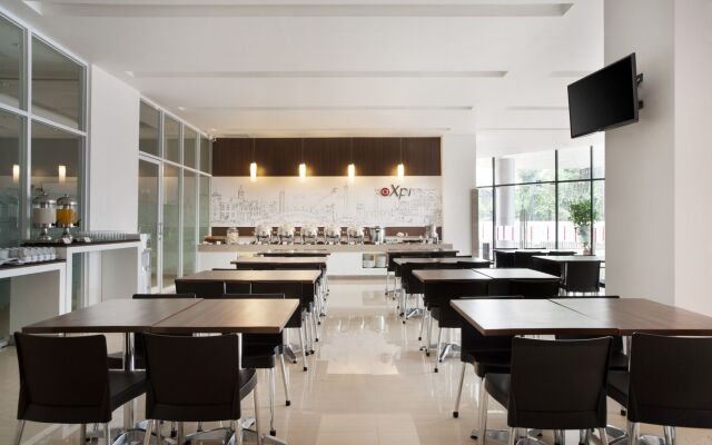Amaris Hotel Mampang - Jakarta