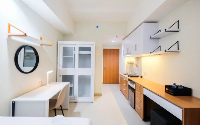 New And Nice Studio At Evenciio Margonda Apartment