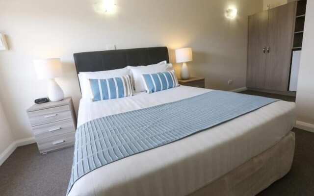 Seven Pines Motor Inn