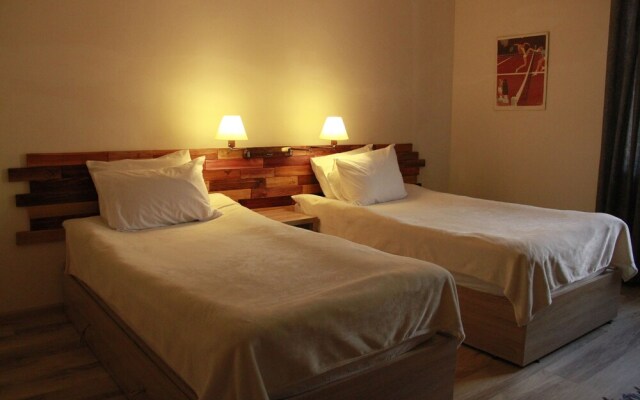 LerMont Guest House