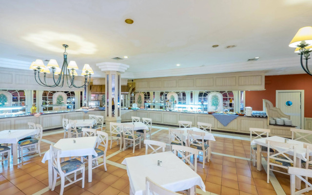 Hotel Royal Suite