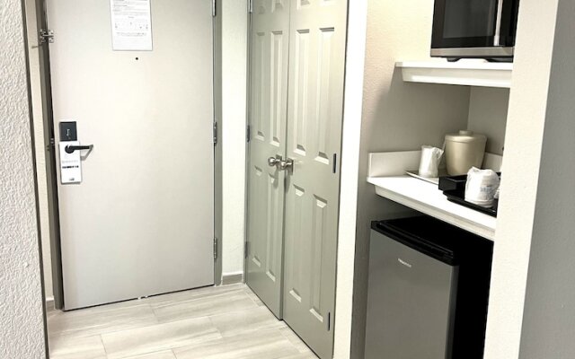 Holiday Inn Express Madison