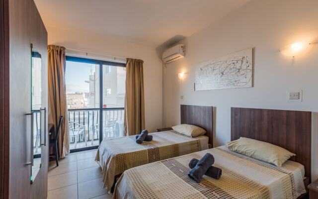 Getawaysmalta - Seashells 2-bedroom Apartment in Bugibba