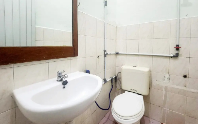 RedDoorz Syariah Near Pelabuhan Sri Bintan Pura Tanjungpinang