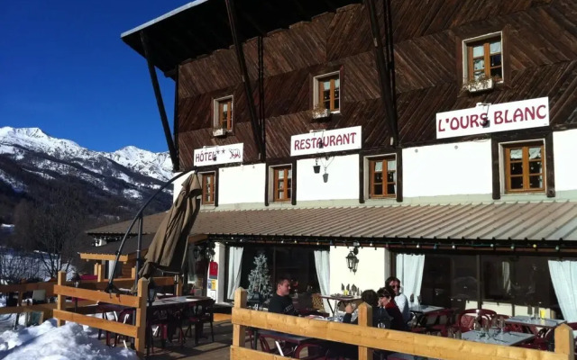 L'Ours Blanc