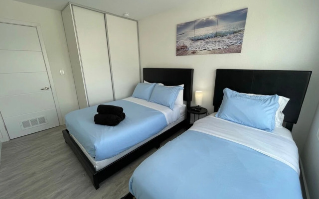 Breathtaking Sky Terrace 4BR/4BA BBQ/BAR  - New Home