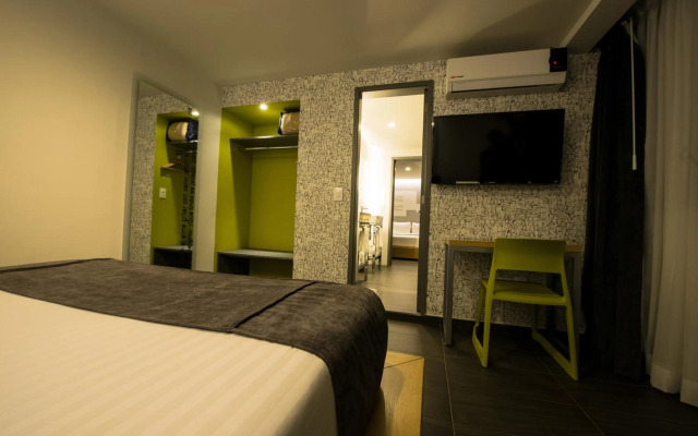 Perla Central Hotel