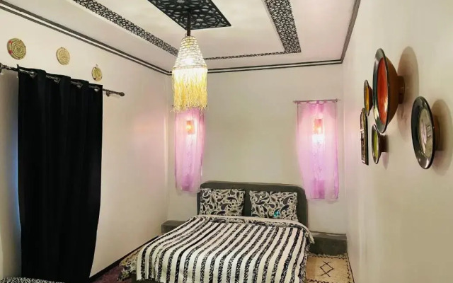 Hiking Nomads Hostel