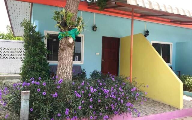 Reuan Jao Ngao Resort