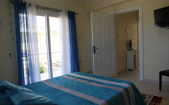 Villa Sardunya Sunset by Amy Villas