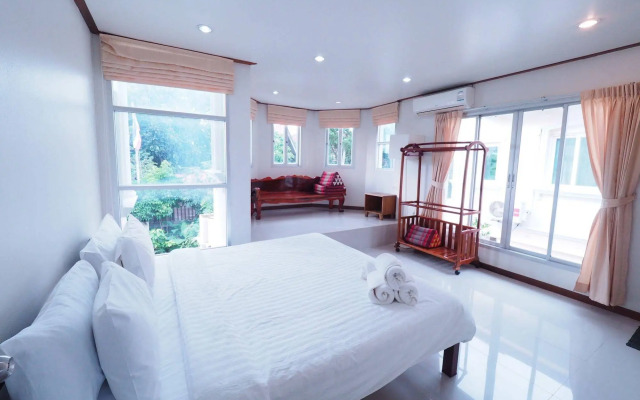 Kamalar Palace Longstay house