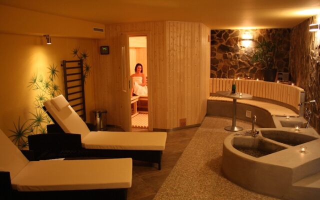 Garni & apartman hotel Albatros