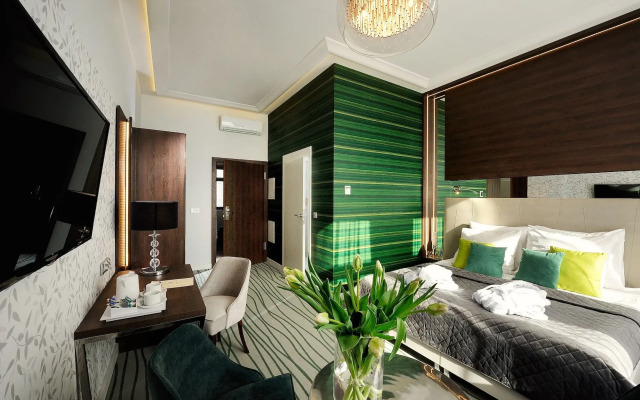 Plaza Boutique Hotel