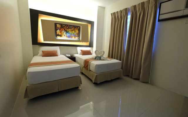 Southpole Central Hotel