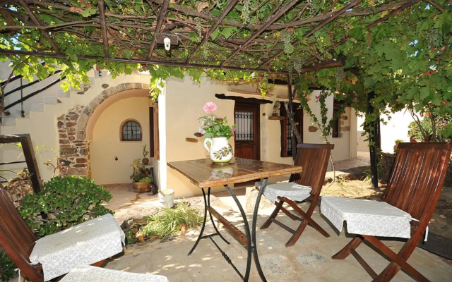 Elia Traditional Hotel & Spa