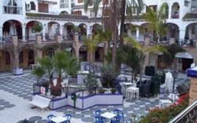 LA Fuente 3 Bedroom Apartment With Comm Pool