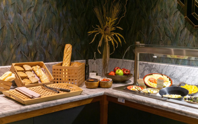 DoubleTree by Hilton Madrid-Prado