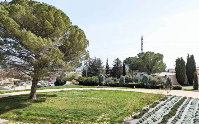 Complexe Hôtelier Regain