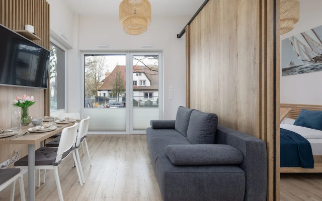 Studio With Terrace by Renters