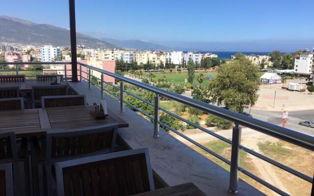 Hanzade Home