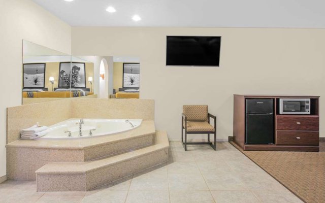 Super 8 by Wyndham Idabel