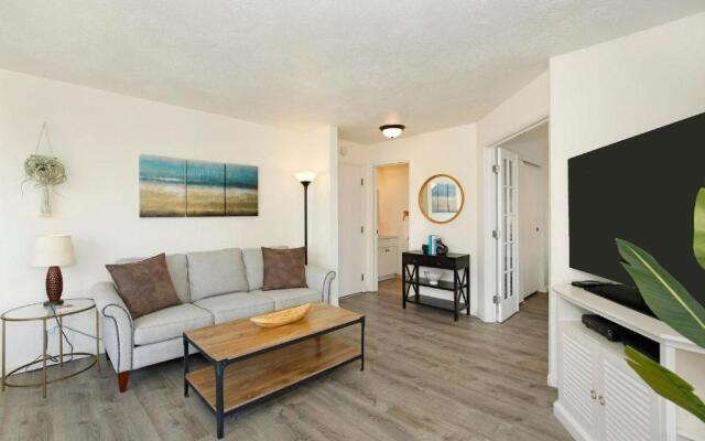 Waikiki Skytower #1803