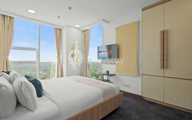 Meadow by Kozystay | Newly Renovated | Kebon Jeruk