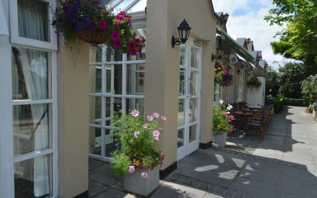 Woodfield House Hotel