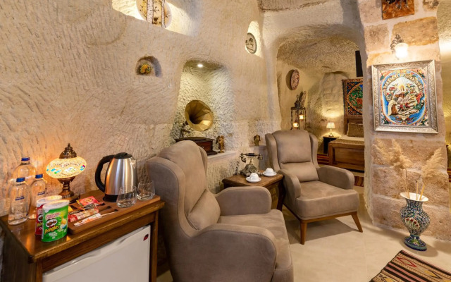 Sef Cave Hotel