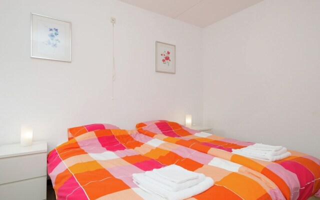 Quaint Apartment in Oosterend Terschelling near Sea