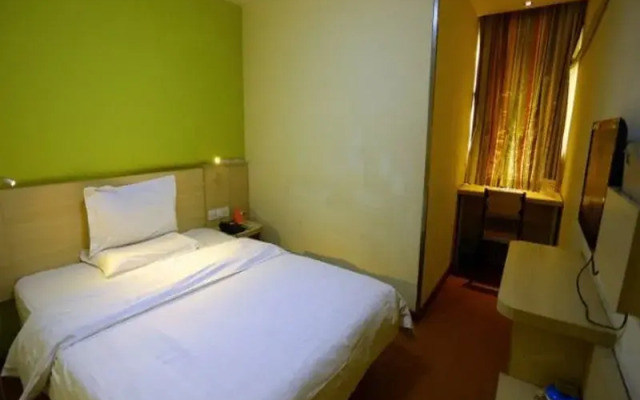 7Days Inn Youpin Hotel (Hezhou High-speed Railway Station Fu'anju)